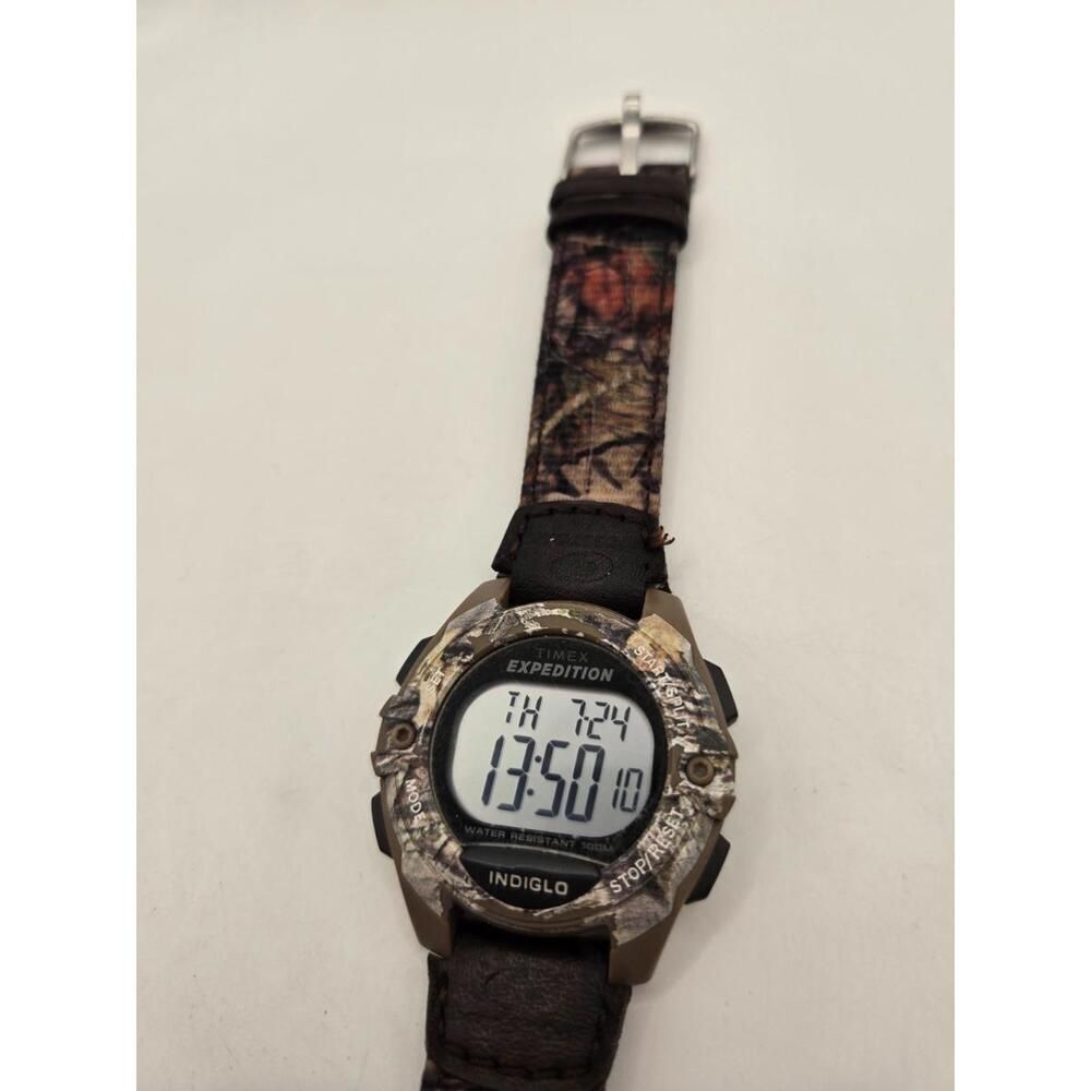Timex x Mossy Oak Expedition Break-Up Country Camo Watch - Picture 4 of 7